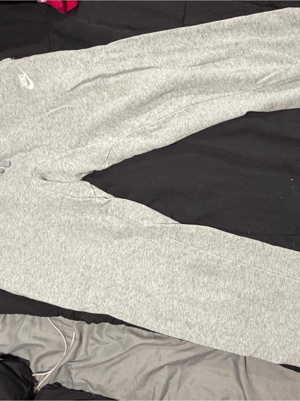 Nike Women’s Light Gray Fleece Jogger Sweatpants
